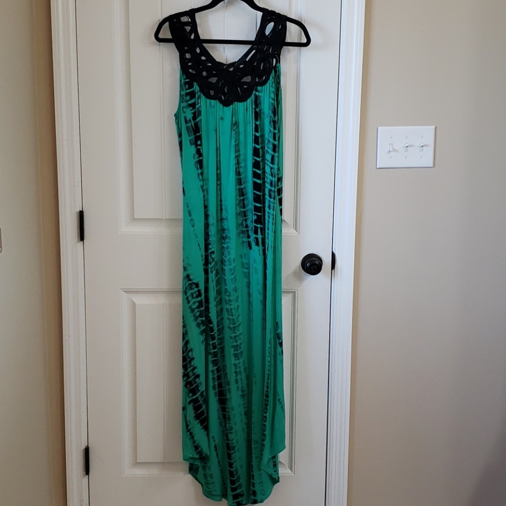 Club Z Collection Dress Size L